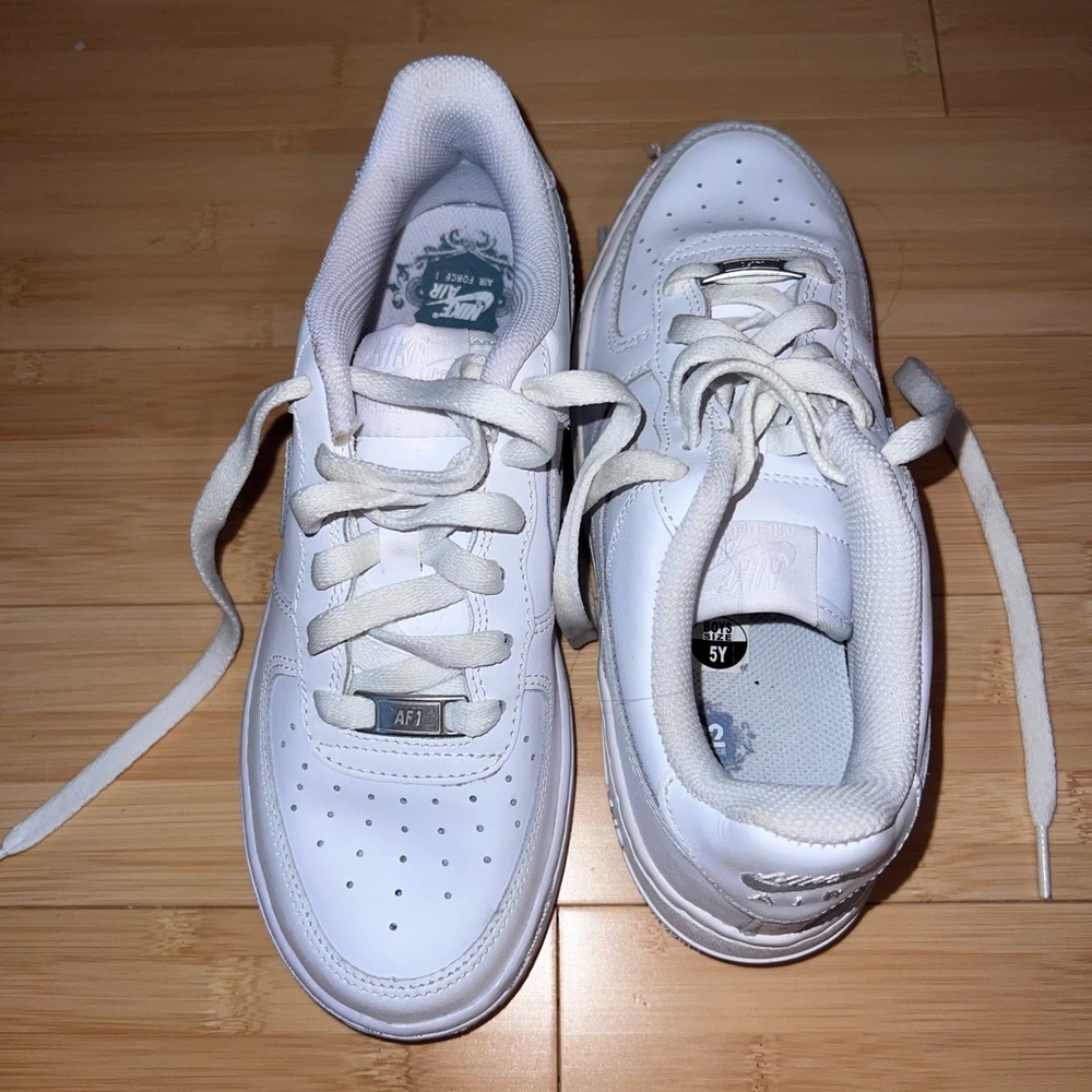 Nike Air Force 1 White Sneakers